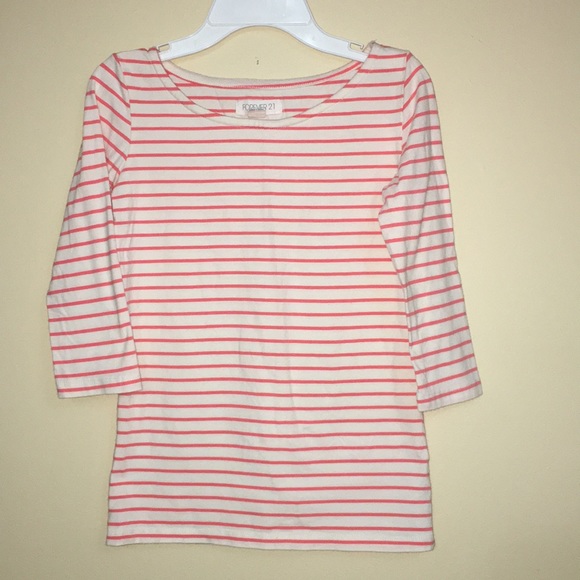 Forever 21 Tops - 🔸Forever21 3/4 sleeve Tee , Sz S